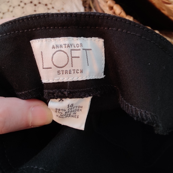 Ann Taylor loft Black pants size 14 - Picture 3 of 6
